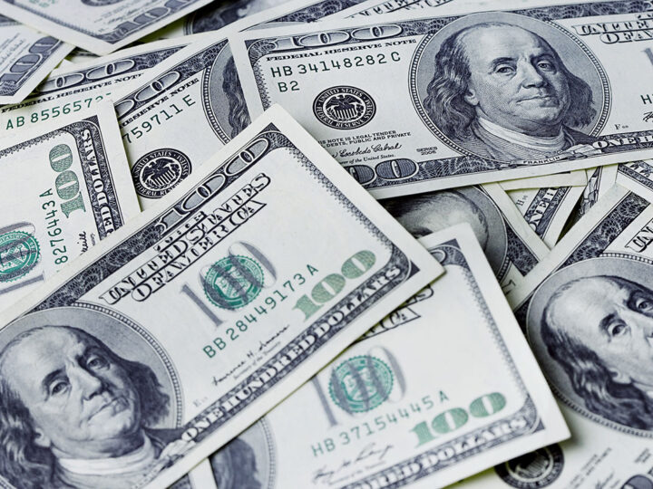 4 Ways to Become Wealthier